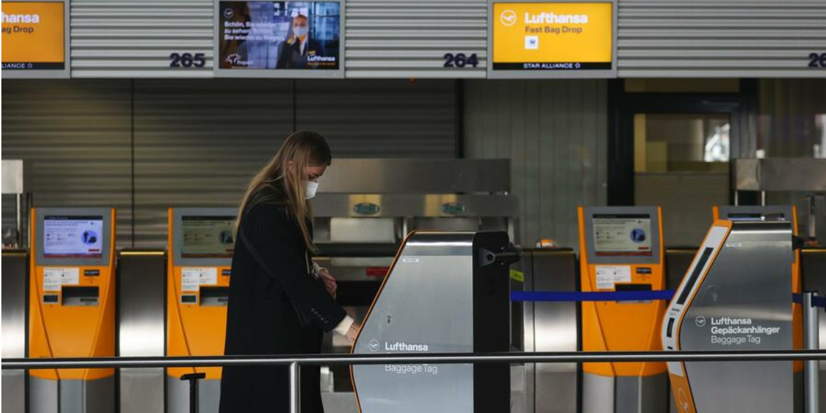 Lufthansa Airlines Kiosk Check-in