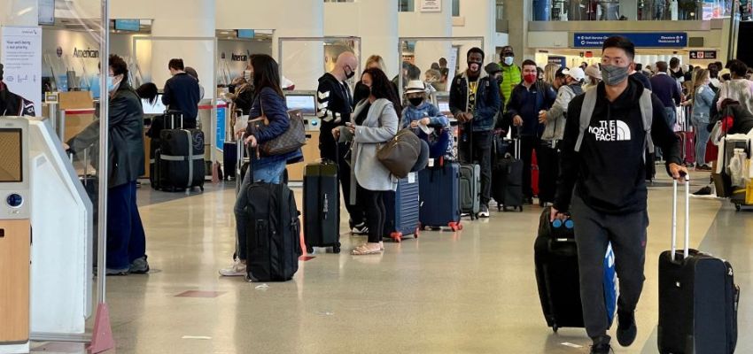 Avelo Airport Check-In