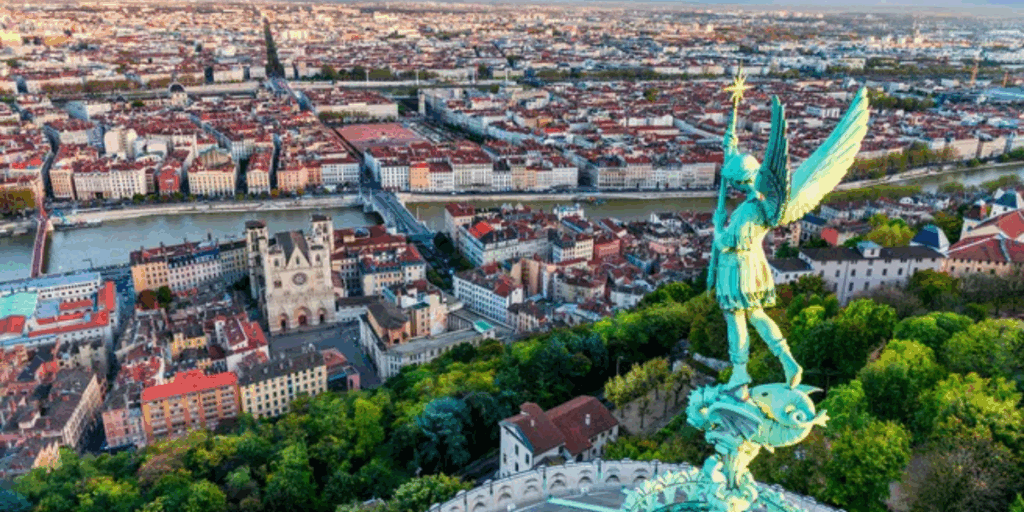 Lyon